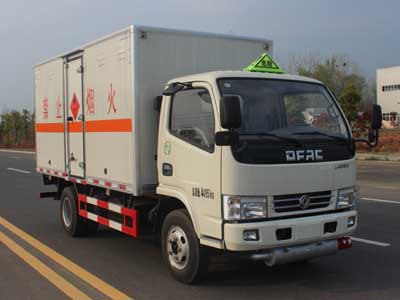 大力牌DLQ5041XRQEQ型易燃氣體廂式運輸車