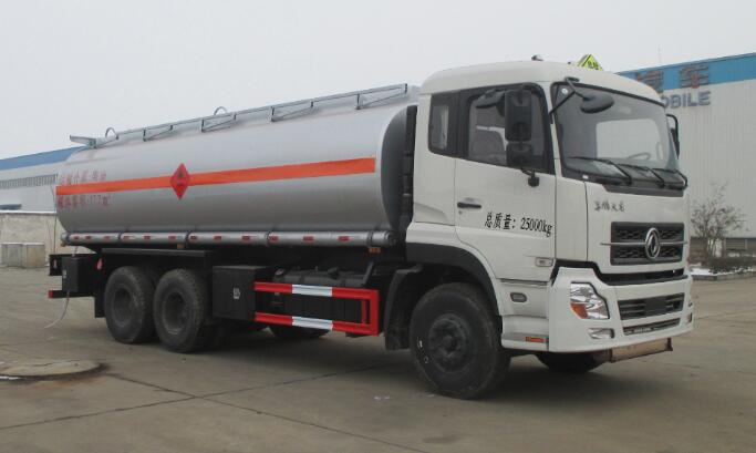 大力牌DLQ5251GYYD5型運(yùn)油車