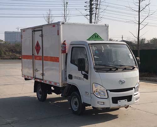 多士星牌JHW5031XRQS6型易燃?xì)怏w廂式運輸車