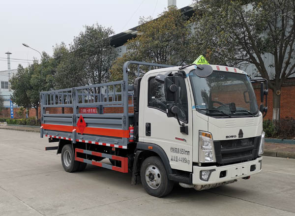 大力牌DLQ5041TQPZZ6型氣瓶運輸車